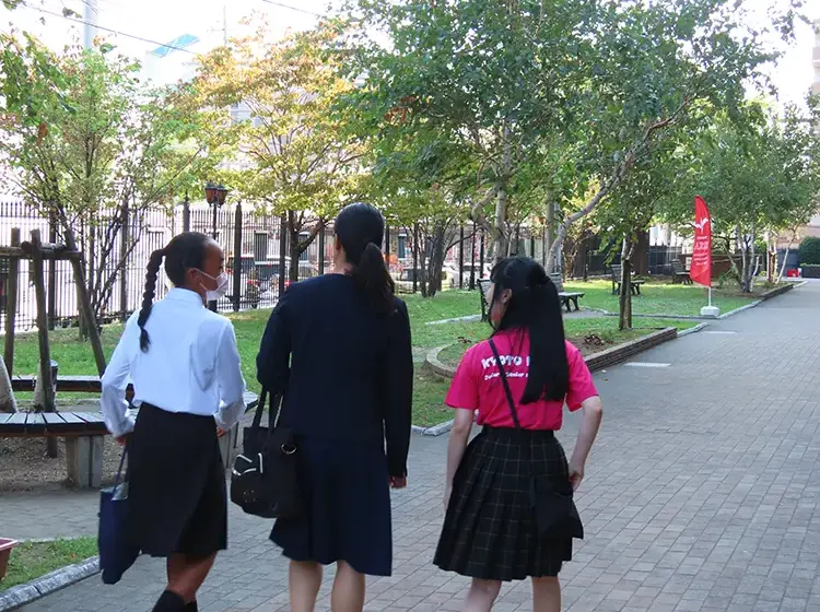校舎見学ツアー