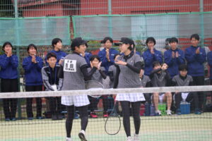 【校長より】ソフトテニス部の試合を観戦しました