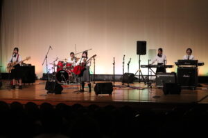 校長の目(高総文軽音楽部門②)