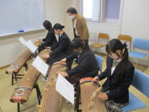 校長の目（初めての伝統文化授業①）