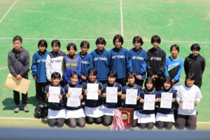 校長の目（中学ソフトテニス女子団体戦）